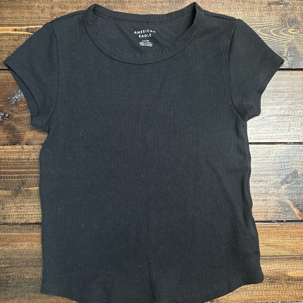 American Eagle Outfitters Black Fitted Cap Sleeve Tee